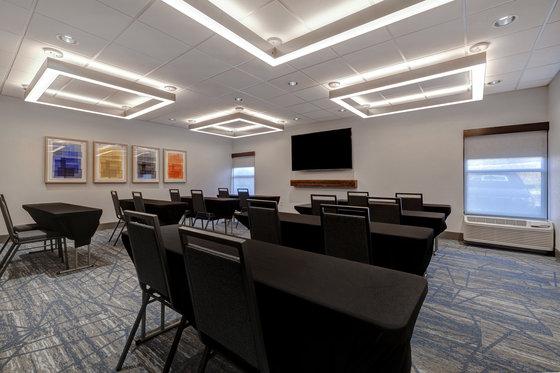 Holiday Inn Express & Suites Central Omaha By Ihg Létesítmények fotó